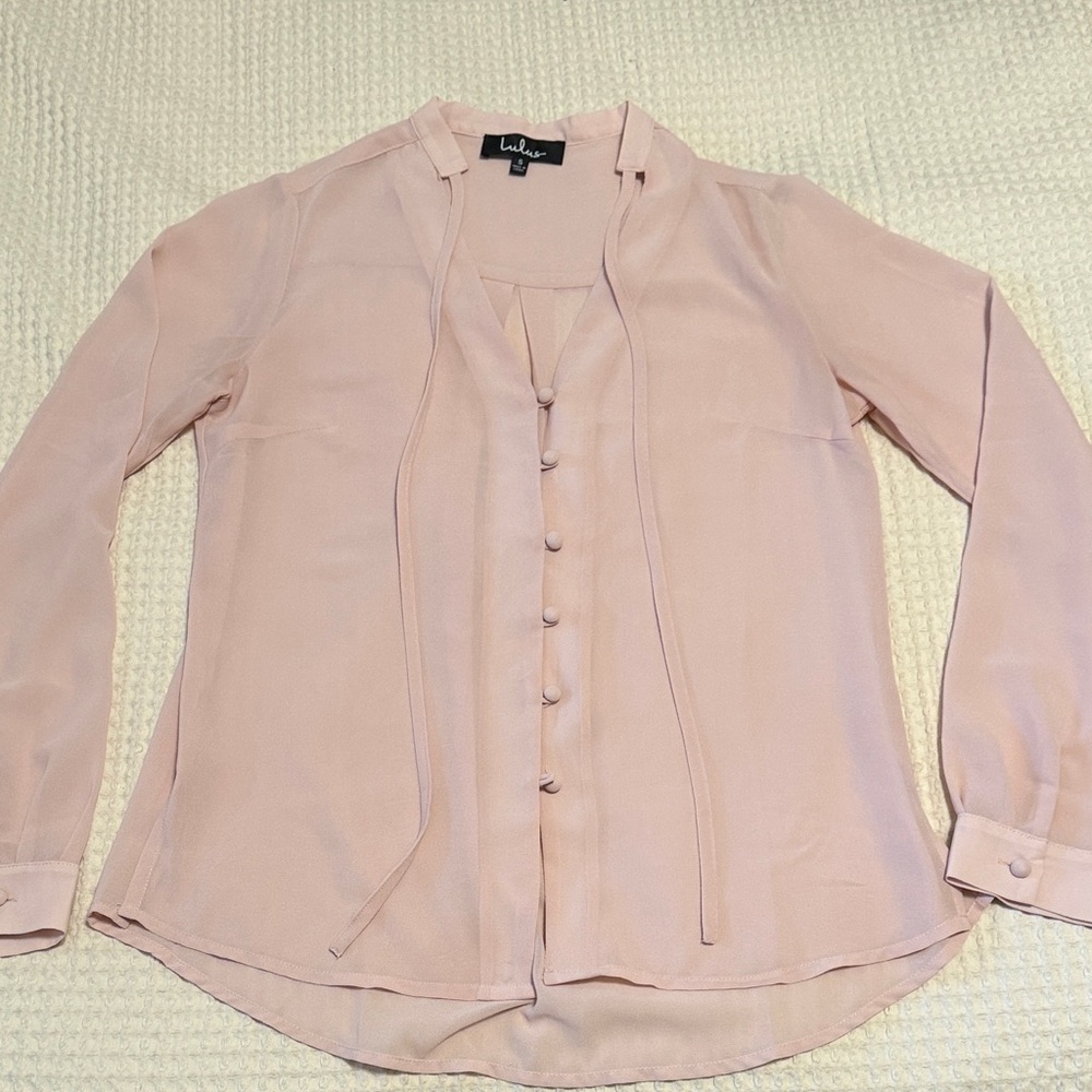 Slightly sheet dusty pink tie neck blouse